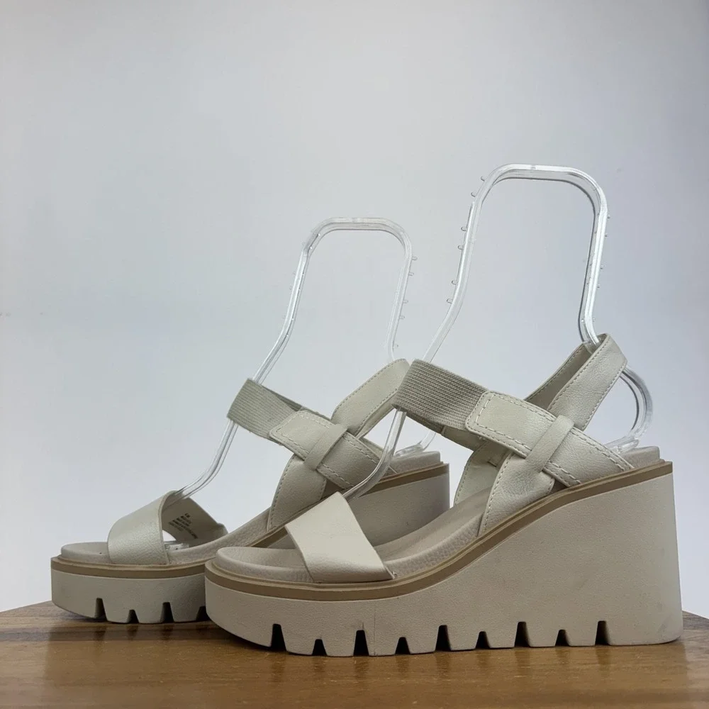 Womens Mia‎ Ciji Ivory Faux Leather Platform Wedge Lug Sole Sandals Size 8.5 GUC